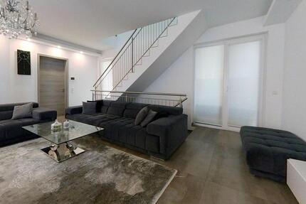 Haus Wiesbaden Mainz-Kastel - 5 Zimmer, 157 m&sup2;, 2.800&euro; | Angebot:24680540