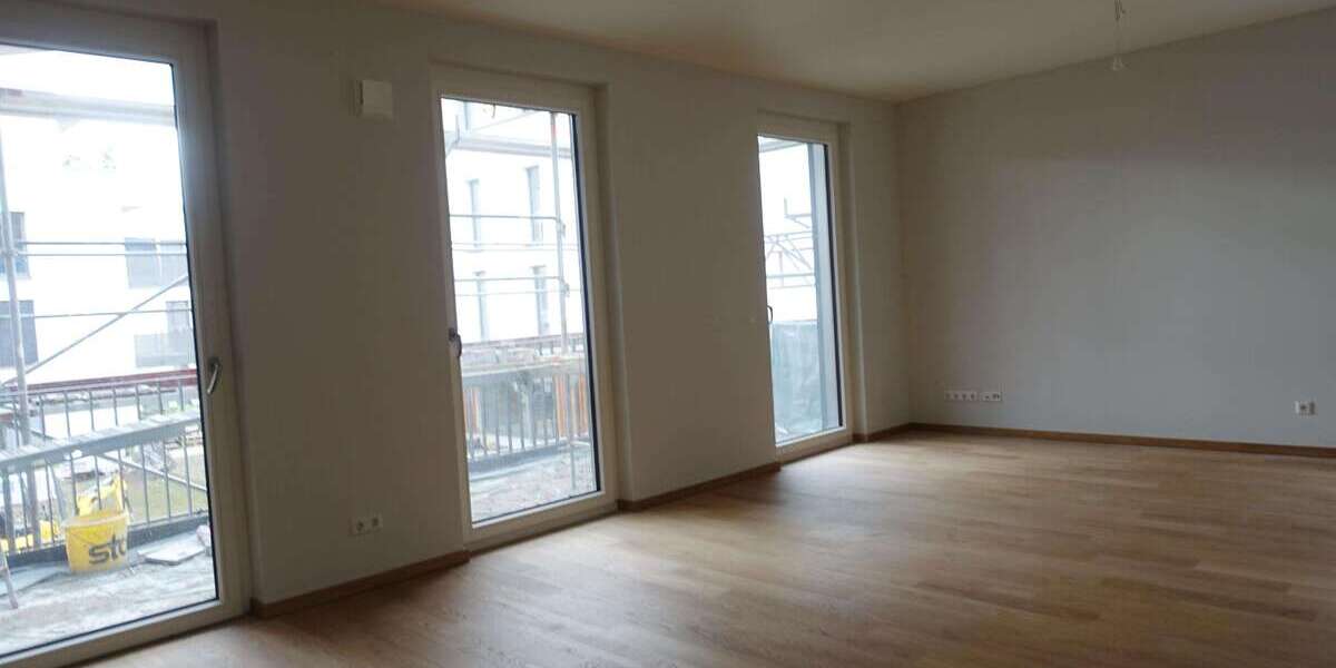 Etagenwohnung Tübingen Derendingen - 3 Zimmer, 82 m&sup2;, 1.760&euro; | Angebot:26699355
