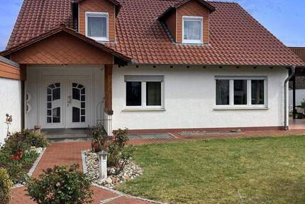 Wohnung Baunatal Großenritte - 6 Zimmer, 156 m&sup2;, 1.790&euro; | Angebot:25674204