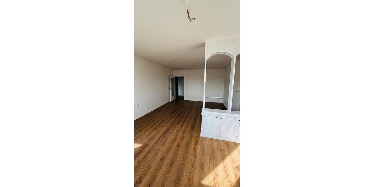 Etagenwohnung Groß-Gerau Gerau - 3 Zimmer, 93 m&sup2;, 1.190&euro; | Angebot:25995697