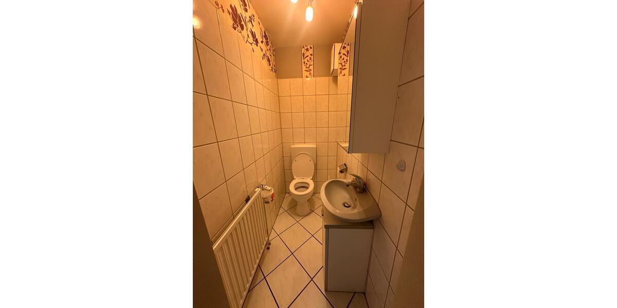 Etagenwohnung Bad Bramstedt - 5 Zimmer, 114 m&sup2;, 1.400&euro; | Angebot:26652153