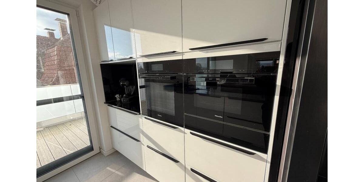 Einfamilienhaus Hameln Kernstadt - 2 Zimmer, 136 m&sup2;, 1.900&euro; | Angebot:23702601