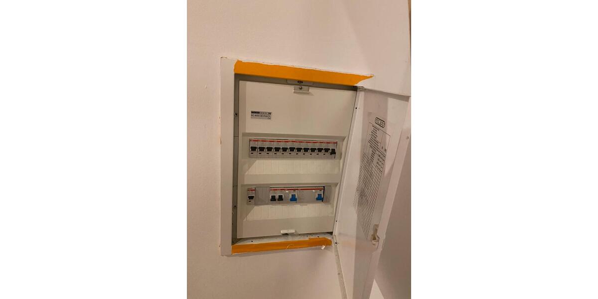 Erdgeschoßwohnung Wuppertal Brill - 1 Zimmer, 23 m&sup2;, 580&euro; | Angebot:25103836