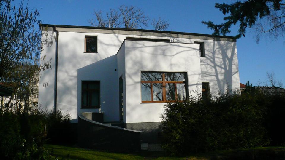 Erdgeschoßwohnung Schönebeck (Elbe) - 4 Zimmer, 135 m&sup2;, 1.350&euro; | Angebot:25900172