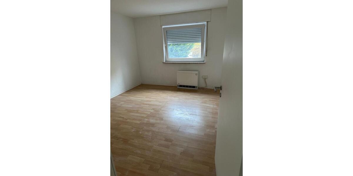 Erdgeschoßwohnung Hiddenhausen - 3 Zimmer, 78 m&sup2;, 560&euro; | Angebot:24740006