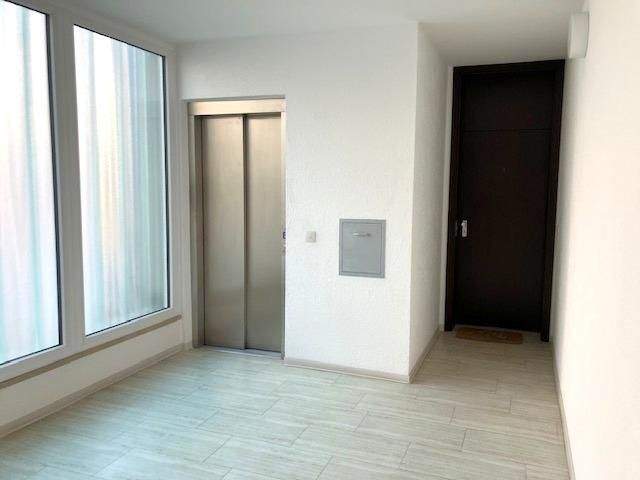 Etagenwohnung Wiesbaden Nordost - 4 Zimmer, 126 m&sup2;, 1.900&euro; | Angebot:25772222