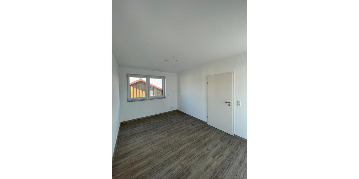 Etagenwohnung Kaufungen - 2 Zimmer, 62 m&sup2;, 995&euro; | Angebot:25321318