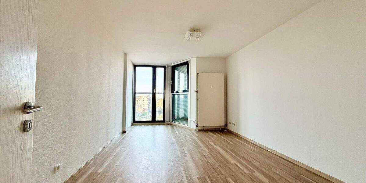 Lichtdurchflutete 5 ZKB-Dachterrassenwohnung in MA-Neckarau 5 zimmer