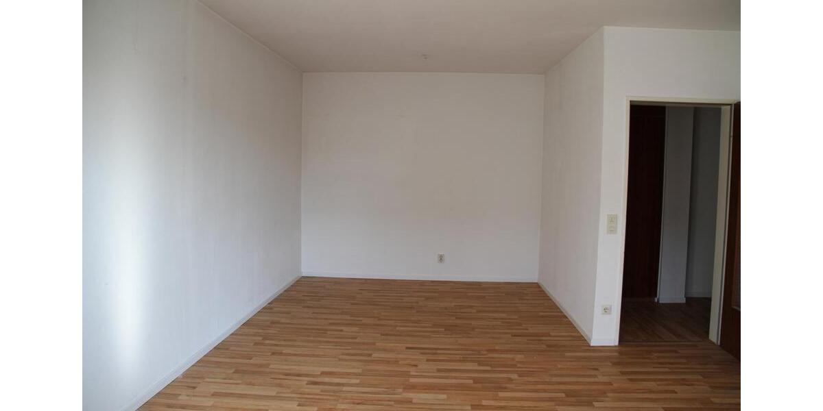 Single-Appartement mit gr. Balkon 1 zimmer