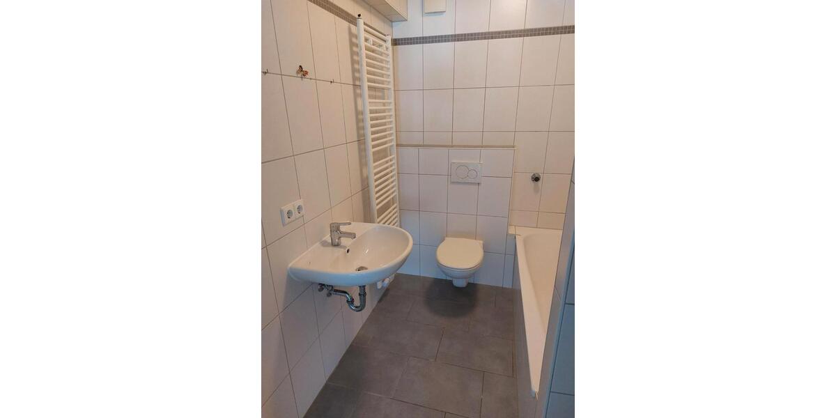 Etagenwohnung Pirmasens - 3 Zimmer, 74 m&sup2;, 550&euro; | Angebot:26586004