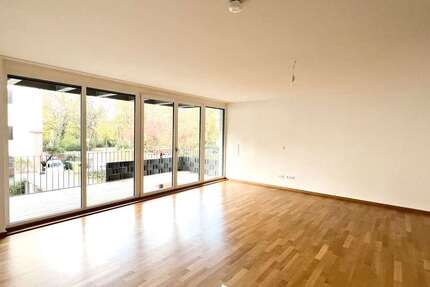 Wohnung zum Mieten in Würzburg 2.200 € 147 m² 5 zimmer