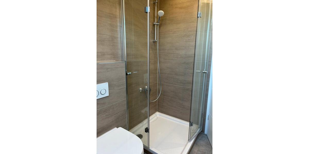 Dachgeschoßwohnung Leinfelden-Echterdingen Echterdingen - 3 Zimmer, 57 m&sup2;, 1.100&euro; | Angebot:26049600