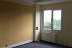 Büro oder Schulungsräume neben Kaufland, viele Parkplätze 15 zimmer