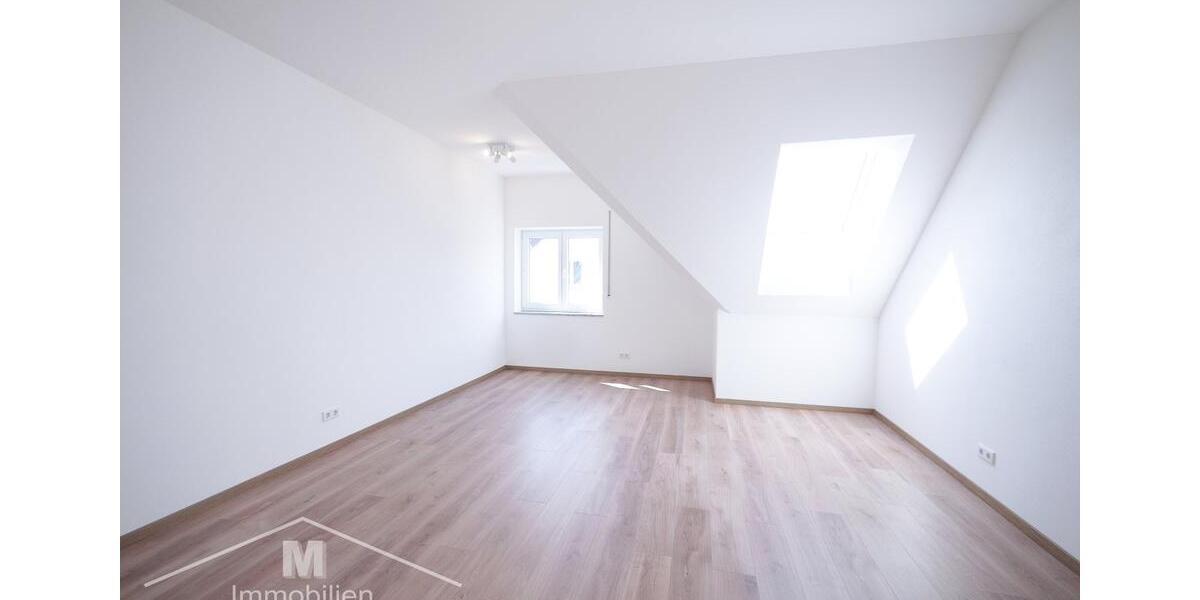 Dachgeschoßwohnung Dietfurt an der Altmühl - 2 Zimmer, 76 m&sup2;, 640&euro; | Angebot:26000073