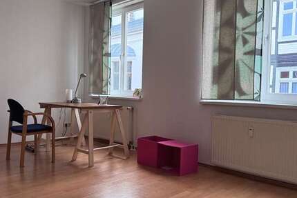 Wohnung zum Mieten in Schwerin 450 € 48.06 m² 1 zimmer