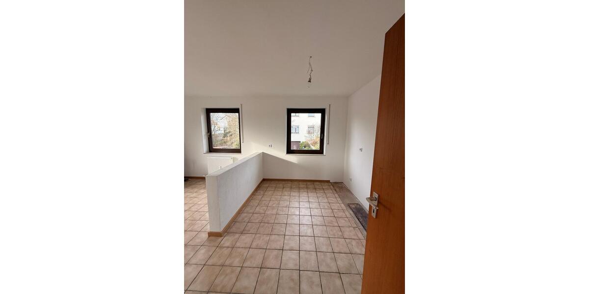 Etagenwohnung Harsdorf - 3.5 Zimmer, 73 m&sup2;, 750&euro; | Angebot:24534390