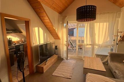 Wunderschöne 2,5 - 3 Zimmerwohnung mit Galerie und Balkon 2 zimmer