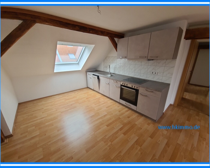 3-Raumwohnung unterm Dach in KöthenAnhalt - Einbauküche ist dabei - Etagenwohnung Köthen | Angebot:25568880