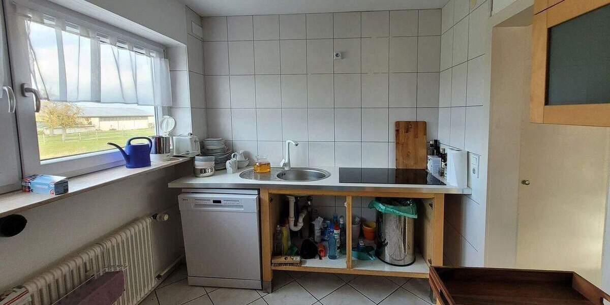 Etagenwohnung Giebelstadt Euerhausen - 4 Zimmer, 113 m&sup2;, 860&euro; | Angebot:24621031