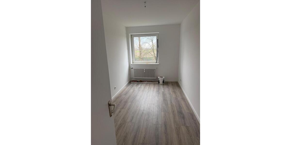 Etagenwohnung Ilsede - 3 Zimmer, 70 m&sup2;, 700&euro; | Angebot:24785336