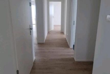 4,5-Zimmer-Wohnung mit Terrasse und EBK in Forchtenberg