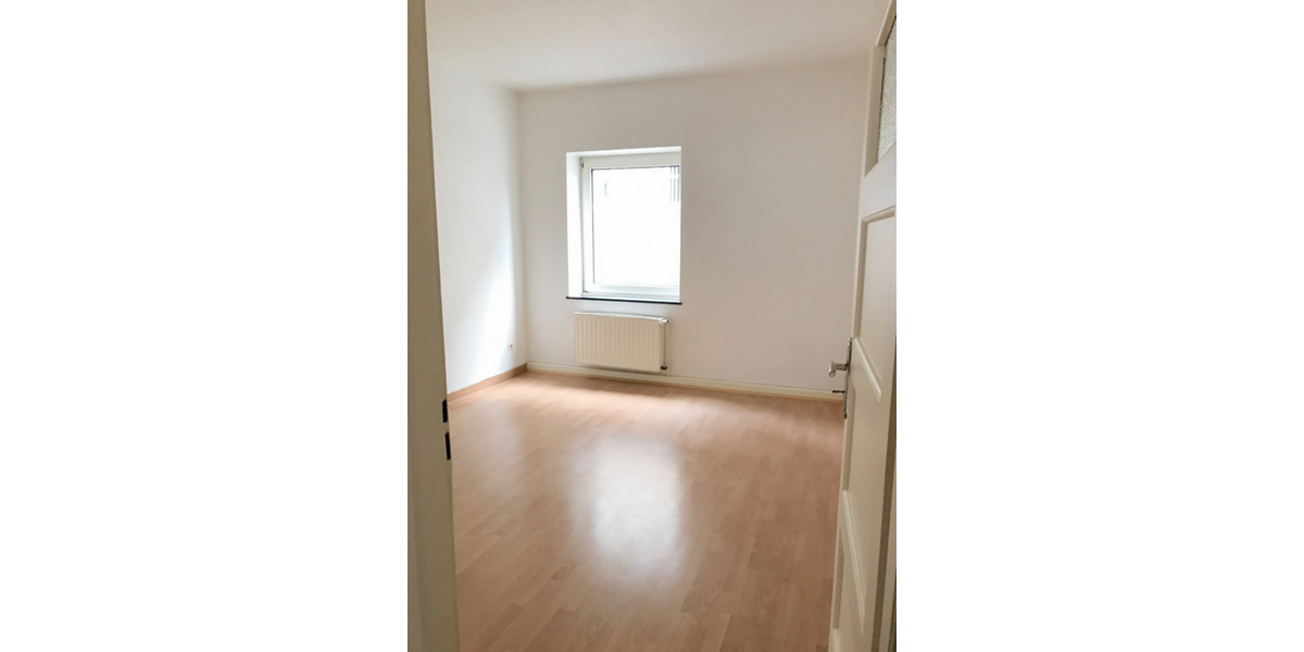 Etagenwohnung Neuss Innenstadt - 3 Zimmer, 64 m&sup2;, 800&euro; | Angebot:26725434