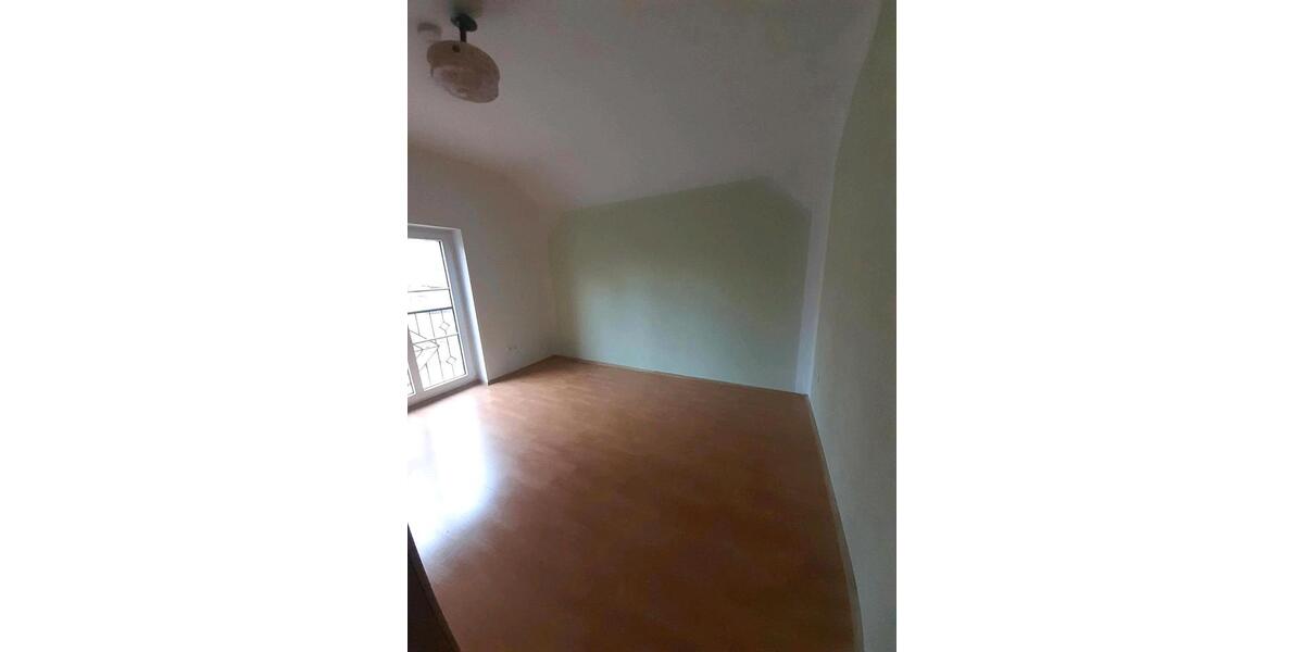 Maisonettenwohnung Ludwigsfelde - 2 Zimmer, 84 m&sup2;, 1.300&euro; | Angebot:26567297