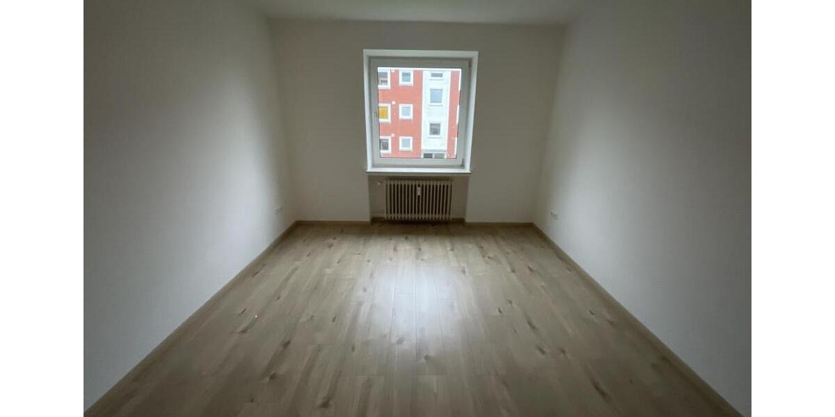 Etagenwohnung Varel - 3 Zimmer, 66 m&sup2;, 539&euro; | Angebot:25858331