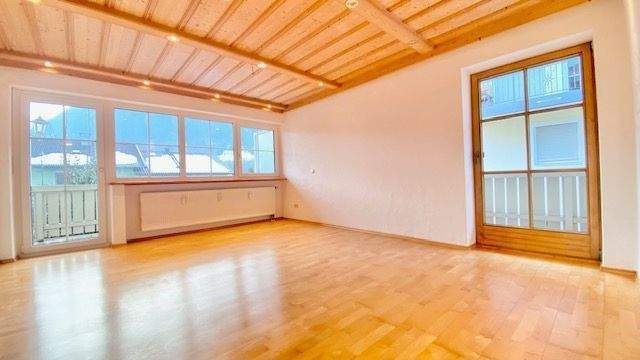 Etagenwohnung Piding Mauthausen - 2 Zimmer, 63 m&sup2;, 650&euro; | Angebot:26188238