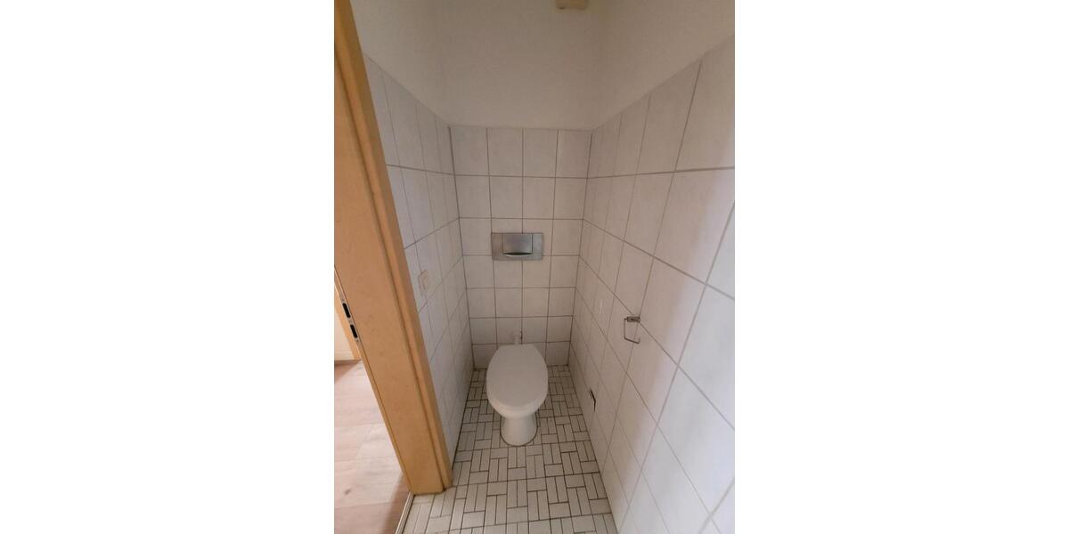 Etagenwohnung Tauberbischofsheim - 4 Zimmer, 112 m&sup2;, 950&euro; | Angebot:26440296