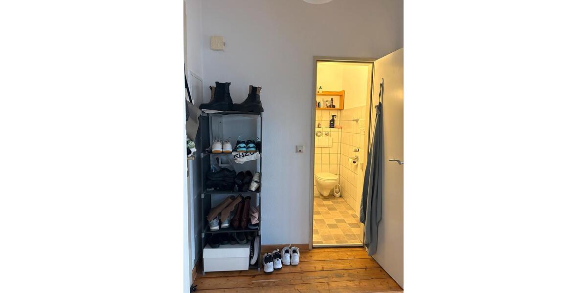 Dachgeschoßwohnung Bonn - 1 Zimmer, 36 m&sup2;, 570&euro; | Angebot:25162149