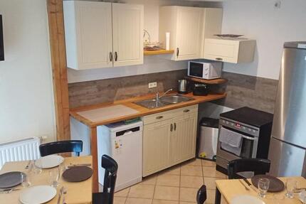 FREI ab 12.12.25 Monteurshaus bis 10.P. Rostock mit Parkplatz 4 zimmer