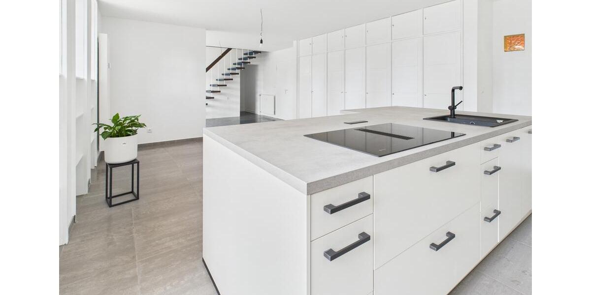Maisonettenwohnung Düren Distelrath - 4 Zimmer, 171 m&sup2;, 1.700&euro; | Angebot:24659873