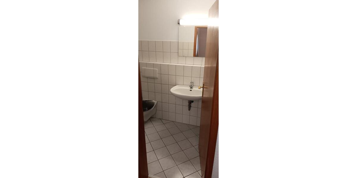 Etagenwohnung Sundern (Sauerland) - 1 Zimmer, 31 m&sup2;, 280&euro; | Angebot:25611910