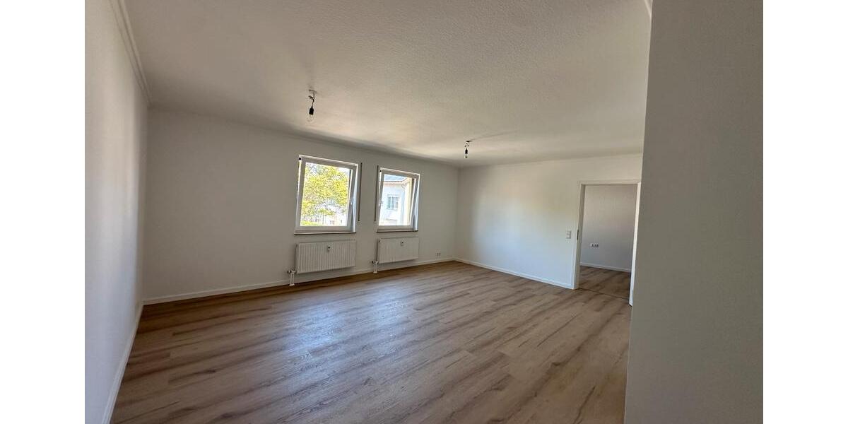Etagenwohnung Waghäusel - 2 Zimmer, 55 m&sup2;, 900&euro; | Angebot:26531695