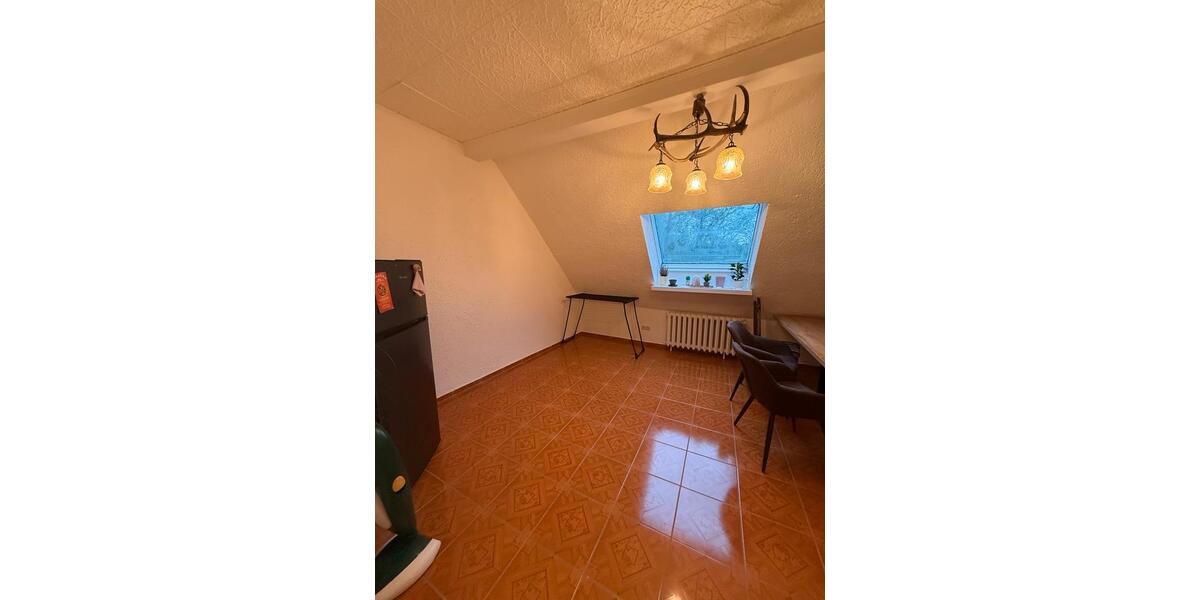 Dachgeschoßwohnung Tambach-Dietharz Dietharz - 4 Zimmer, 120 m&sup2;, 590&euro; | Angebot:26464914