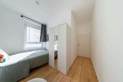 Zimmer Frankfurt am Main Bockenheim - 705&euro; | Angebot:27287951