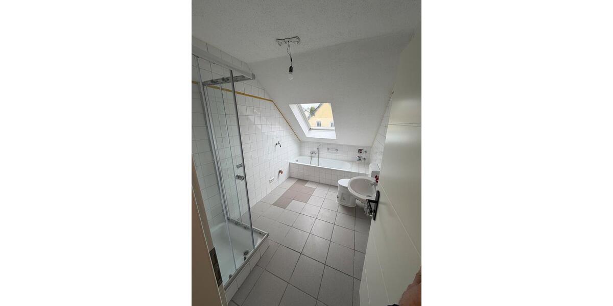 Dachgeschoßwohnung Wadern - 2 Zimmer, 56 m&sup2;, 500&euro; | Angebot:25048103