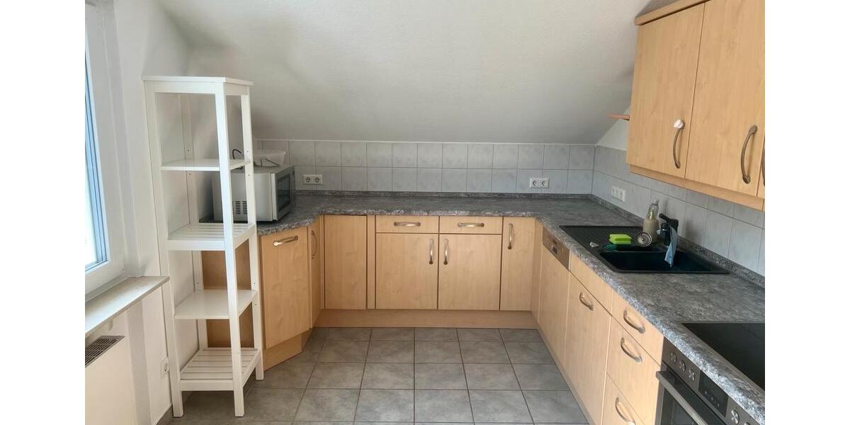 Dachgeschoßwohnung Niefern-Öschelbronn Öschelbronn - 3 Zimmer, 82 m&sup2;, 1.150&euro; | Angebot:26585722