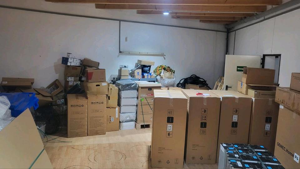 Hassloch Lachenerweg 57, Büro und Lager Fläche zimmer