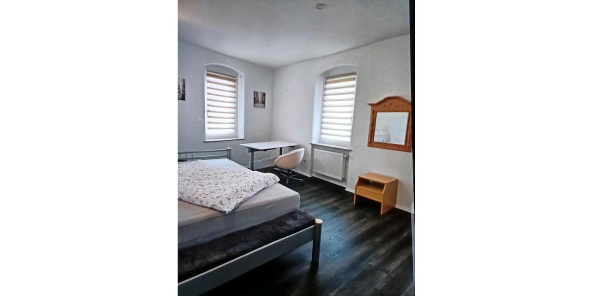 Wohnen auf Zeit Münchberg - 4 Zimmer, 95 m&sup2;, 1.600&euro; | Angebot:26133584