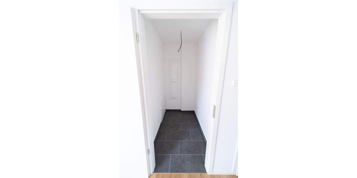 Etagenwohnung Abstatt - 4 Zimmer, 129 m&sup2;, 1.750&euro; | Angebot:24516970