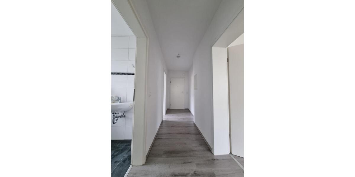 Modernes Wohnen in ruhiger Lage! 3-Zimmer-Erdgeschosswohnung mit neuwertigem Badezimmer und Balkon 3 zimmer