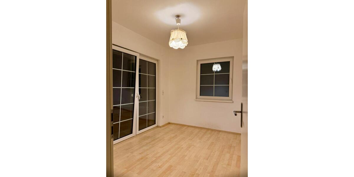 Doppelhaushälfte Schönefeld - 3 Zimmer, 70 m&sup2;, 1.850&euro; | Angebot:26532770