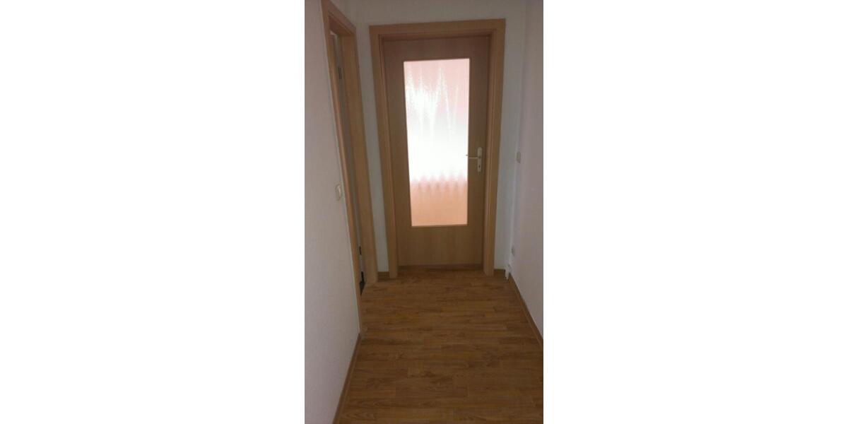 Etagenwohnung Bernsdorf - 2 Zimmer, 50 m&sup2;, 260&euro; | Angebot:25824211