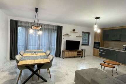 Zimmer Usingen - 1 Zimmer, 1.300&euro; | Angebot:22850613