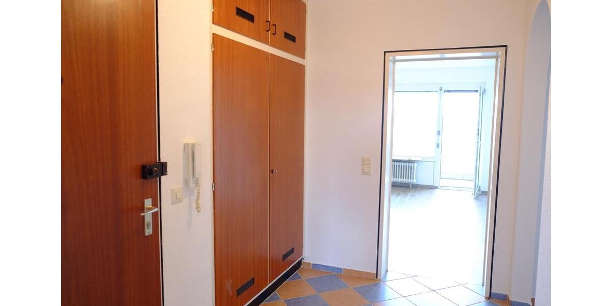 Etagenwohnung Lauf an der Pegnitz - 2.5 Zimmer, 75 m&sup2;, 710&euro; | Angebot:25925042