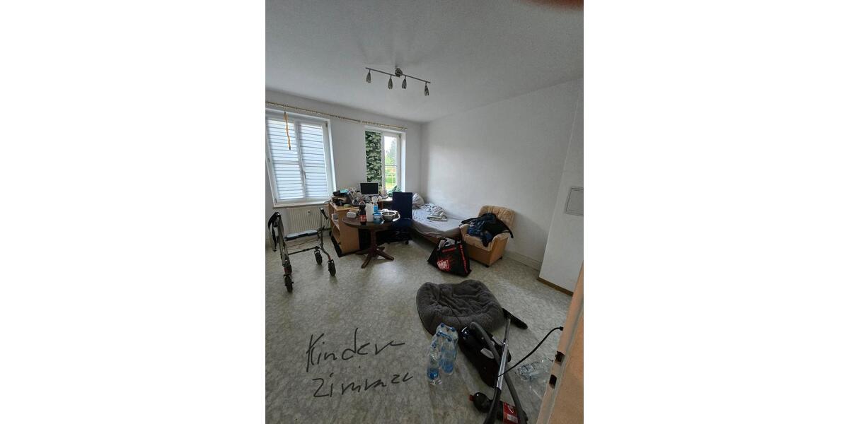 Etagenwohnung Eisenhüttenstadt - 3 Zimmer, 63 m&sup2;, 560&euro; | Angebot:26474560