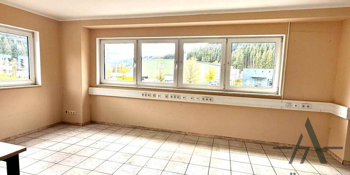 Gewerbeobjekt Densborn - 8.100&euro; | Angebot:26585616