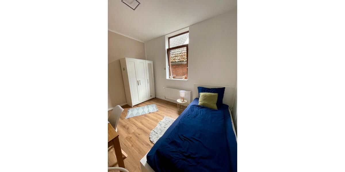 Wohnen auf Zeit Brake (Unterweser) - 4 Zimmer, 120 m&sup2;, 330&euro; | Angebot:26432774